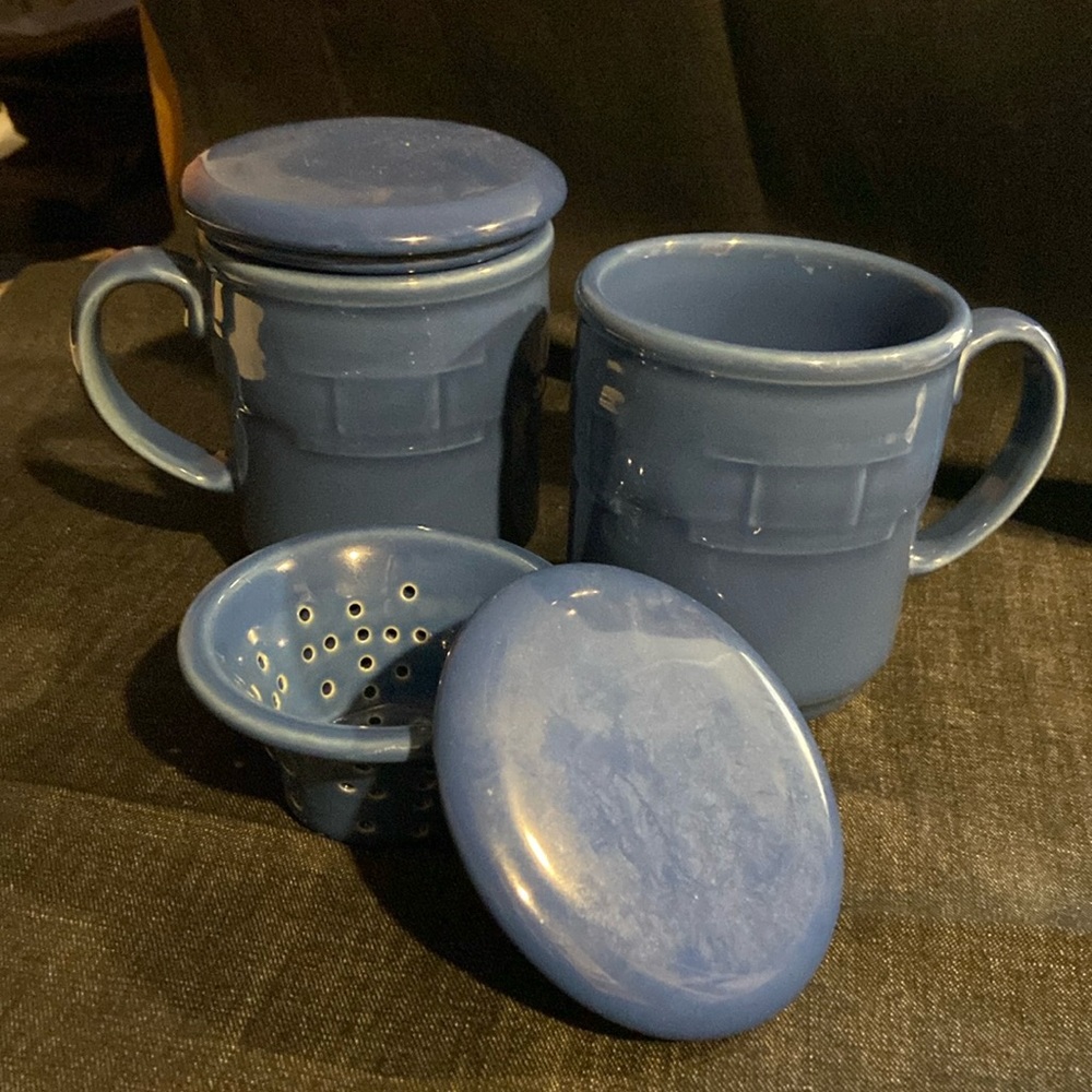Longaberger cornflower tea mugs